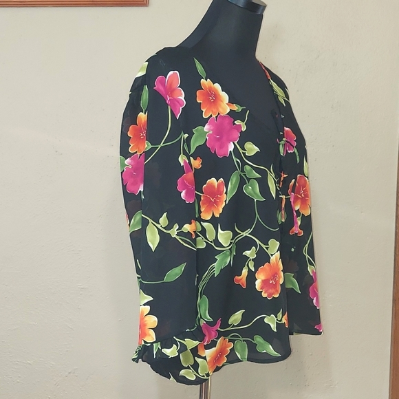 Woman's Worthington Floral Sheer Wrap Blouse - Picture 2 of 7